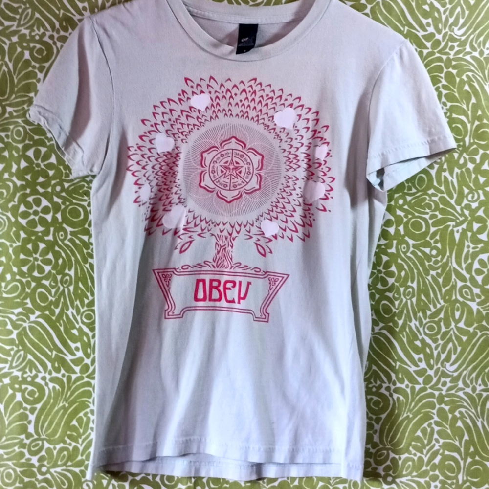 Obey Shirt